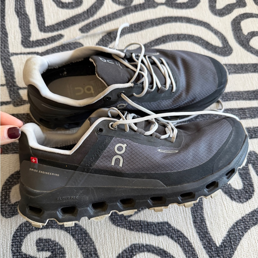 On Women's Cloudvista Waterproof Trail Running Shoes 6
